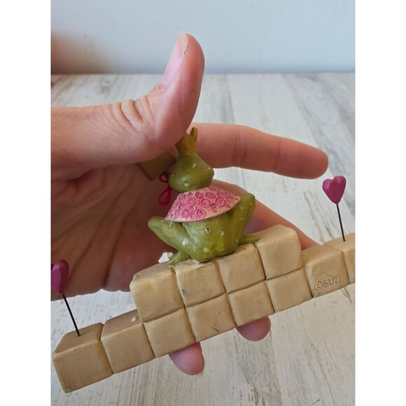 Vintage Suzi kiss Prince frog blossom bucket statue figurine Valentine's Day dec - Picture 8 of 8